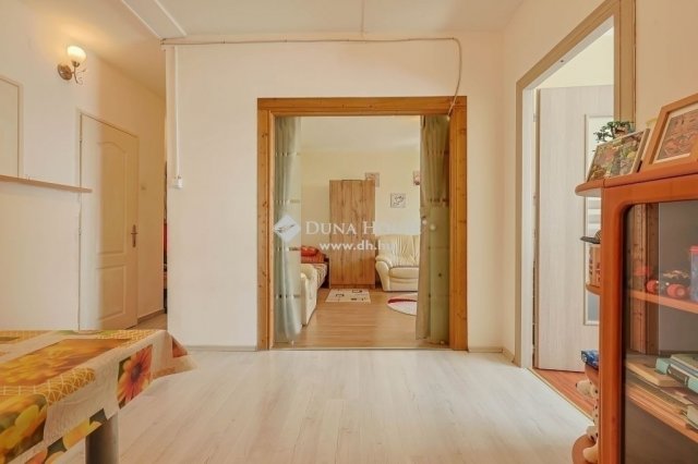 Eladó panellakás, Budapesten, XVIII. kerületben 69.99 M Ft