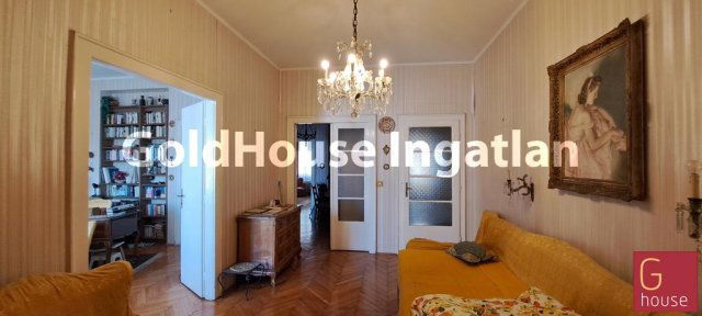 Eladó téglalakás, Budapesten, VII. kerületben, Károly körúton