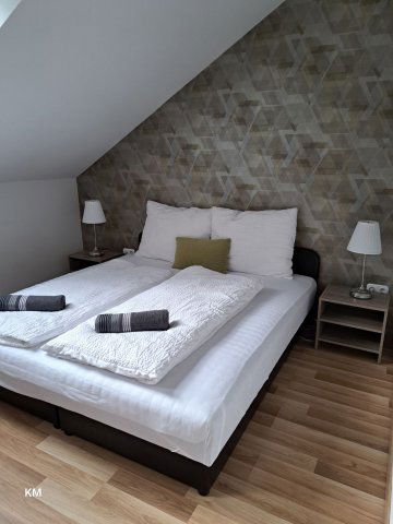 Kiadó téglalakás, albérlet, Egerben 200 E Ft / hó, 2 szobás