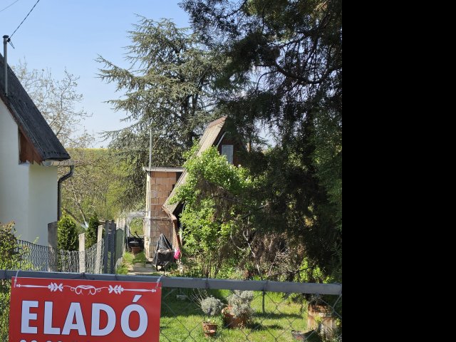 Eladó nyaraló, Martonvásáron 22.8 M Ft, 1+1 szobás