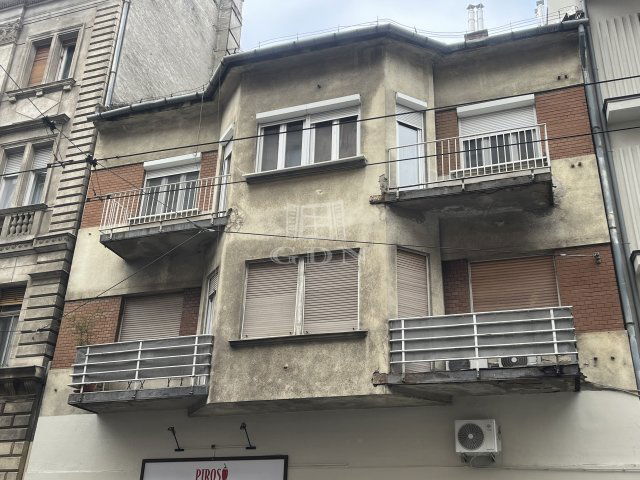 Eladó téglalakás, Budapesten, VII. kerületben, Dohány utcában