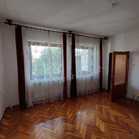 Eladó családi ház, Szirmabesenyőn 49.5 M Ft, 4 szobás