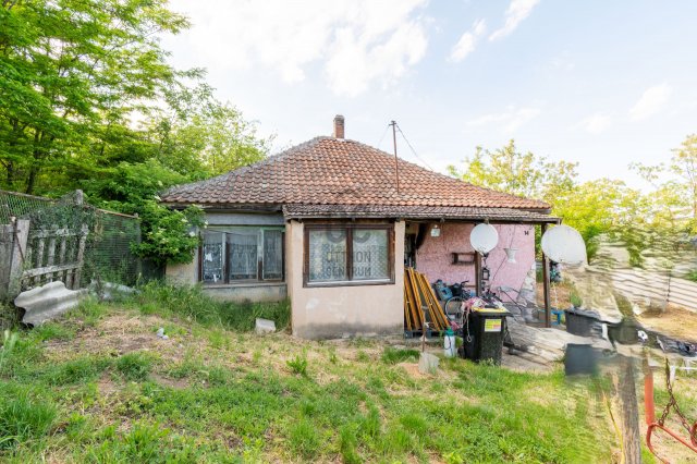 Eladó családi ház, Enyingen 20 M Ft, 3 szobás