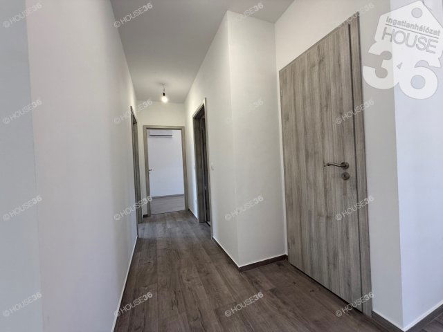 Eladó családi ház, Jakabszálláson 71.9 M Ft, 4 szobás