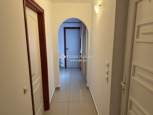 Eladó családi ház, Kozármislenyen 139.9 M Ft, 6 szobás