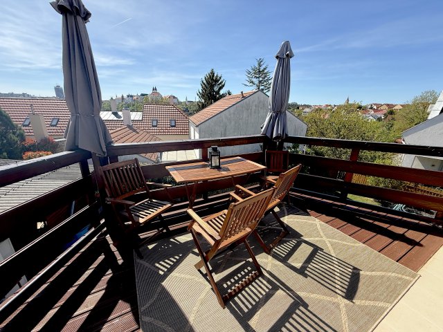 Eladó családi ház, Veszprémben 195 M Ft, 5 szobás