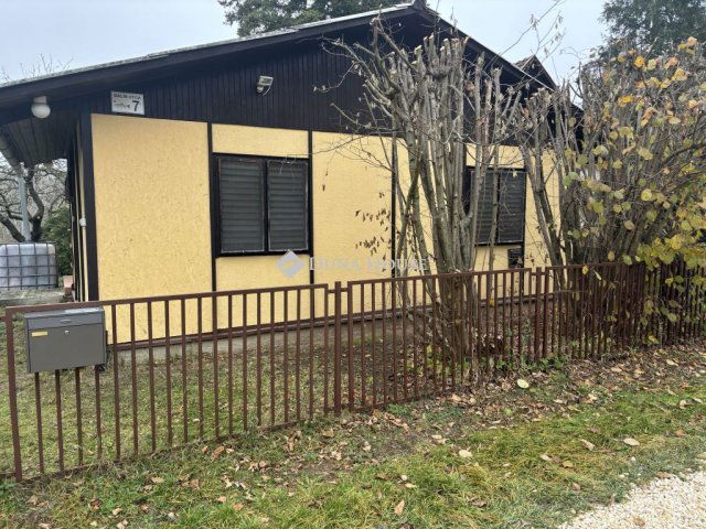 Eladó nyaraló, Tatabányán 19.9 M Ft, 2 szobás