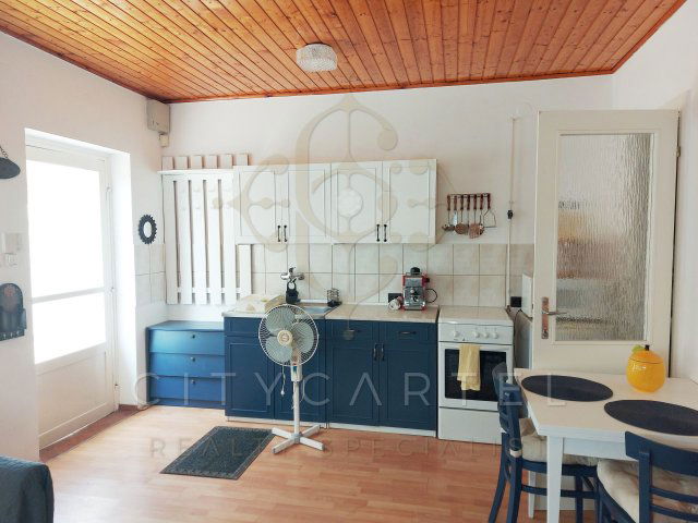 Kiadó családi ház, albérlet, Dunaföldváron 150 E Ft / hó