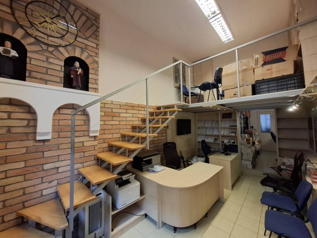 Eladó üzlethelyiség, Budapesten, VI. kerületben 49.9 M Ft