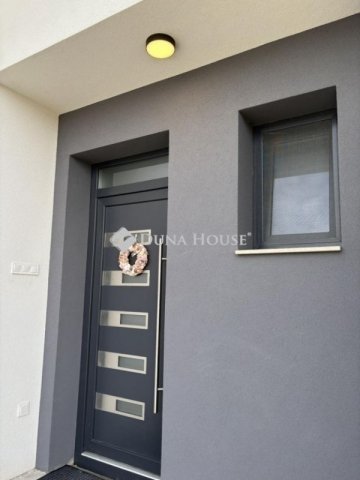 Eladó családi ház, Kecskeméten 134.99 M Ft, 4 szobás