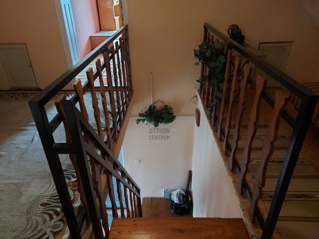 Eladó családi ház, Balatonlelleén 73.9 M Ft, 4 szobás