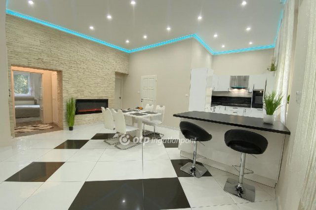 Eladó téglalakás, Budapesten, XIX. kerületben 106.5 M Ft