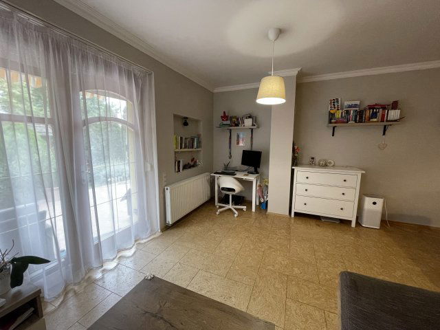 Eladó családi ház, Helvécián 89.9 M Ft, 4 szobás