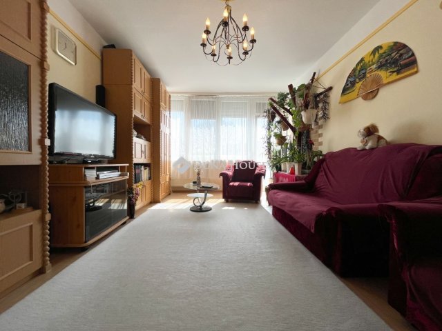 Eladó téglalakás, Budapesten, XX. kerületben 63.99 M Ft