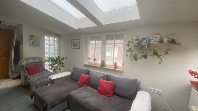 Eladó családi ház, Felsőnyéken 35.2 M Ft, 3 szobás