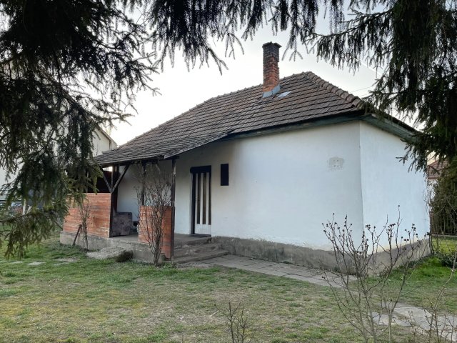 Eladó családi ház, Szügyön 21.9 M Ft, 1+1 szobás