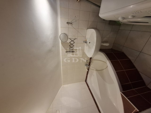 Eladó téglalakás, Budapesten, X. kerületben 33.9 M Ft