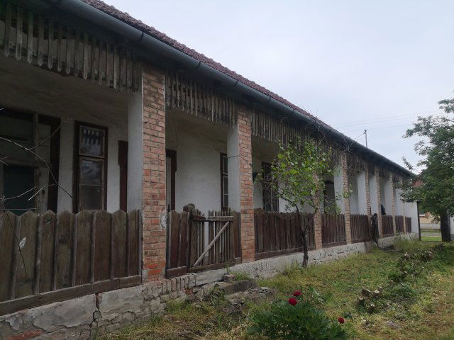 Eladó családi ház, Gyulán 12.9 M Ft, 3 szobás
