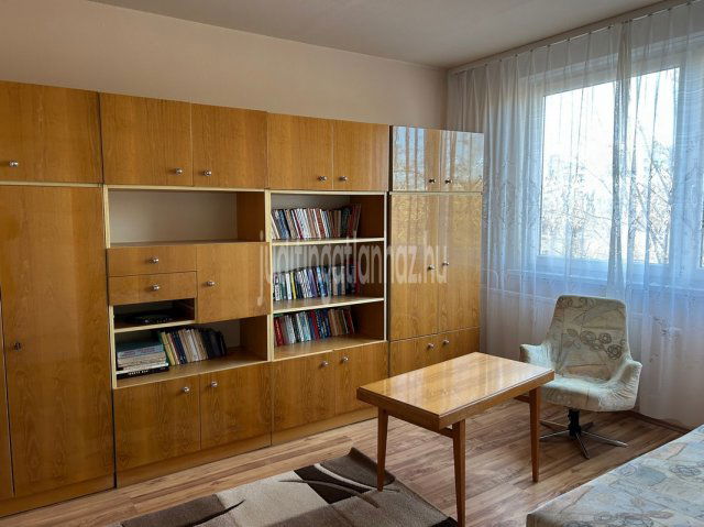 Eladó panellakás, Nyíregyházán 38.5 M Ft, 2 szobás