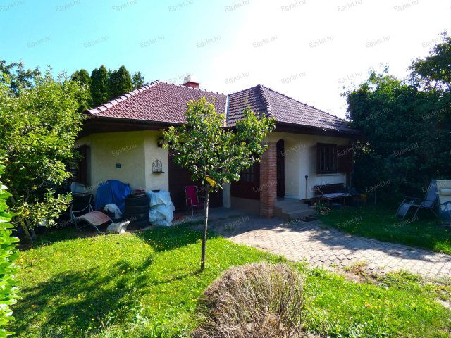 Eladó ikerház, Budapesten, XVII. kerületben 119.7 M Ft, 5 szobás