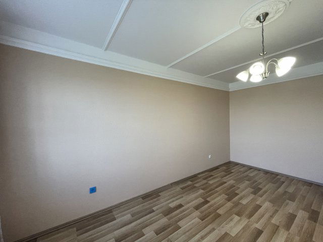 Eladó panellakás, Tiszaújvárosban, Szent István úton 19.5 M Ft