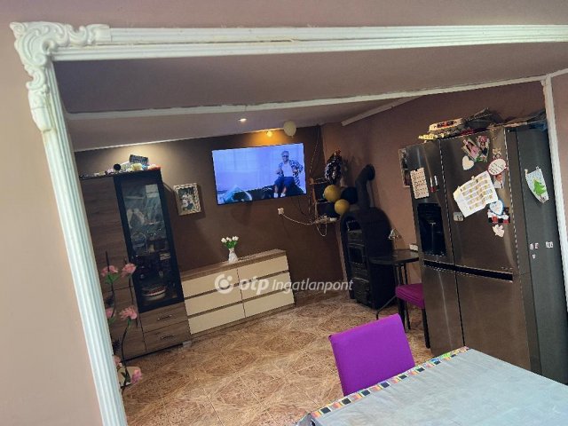 Eladó családi ház, Zsákán 9.7 M Ft, 3 szobás