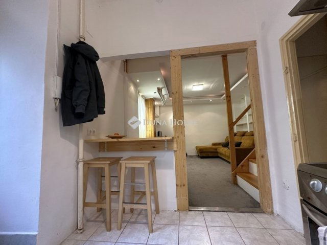 Eladó téglalakás, Budapesten, VIII. kerületben 48 M Ft, 1 szobás