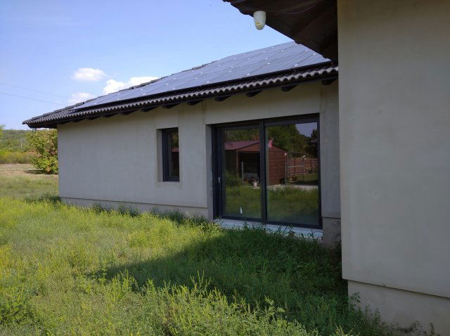 Eladó családi ház, Pákozdon 159.9 M Ft, 4 szobás