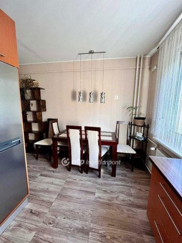 Eladó panellakás, Miskolcon 39.9 M Ft, 2 szobás