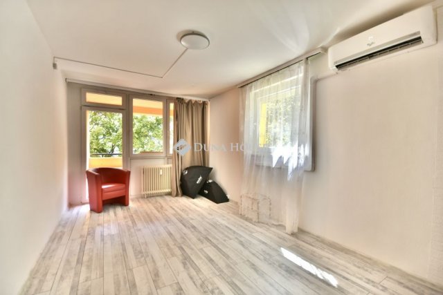 Eladó panellakás, Budapesten, XI. kerületben 71.9 M Ft, 2 szobás