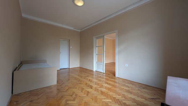 Eladó téglalakás, Kecskeméten 47 M Ft, 2 szobás