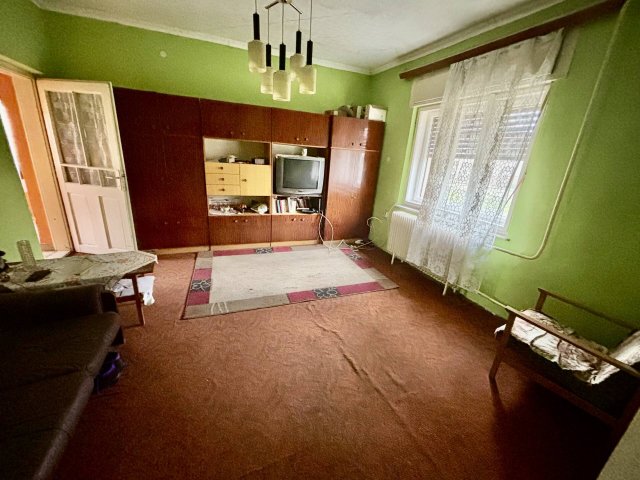 Eladó családi ház, Edelényben 23.9 M Ft, 2 szobás