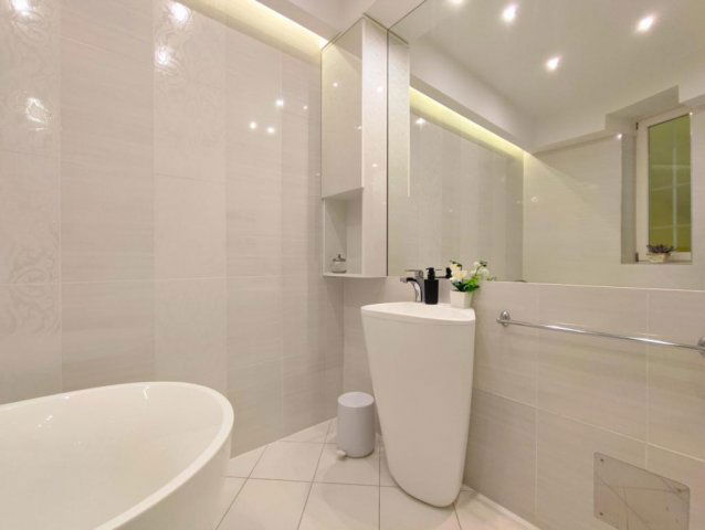 Kiadó téglalakás, albérlet, Budapesten, V. kerületben, 3 szobás