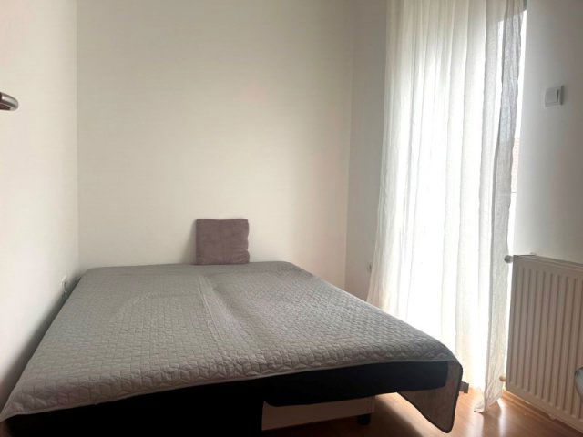 Kiadó téglalakás, albérlet, Pécsett 220 E Ft / hó, 2+1 szobás