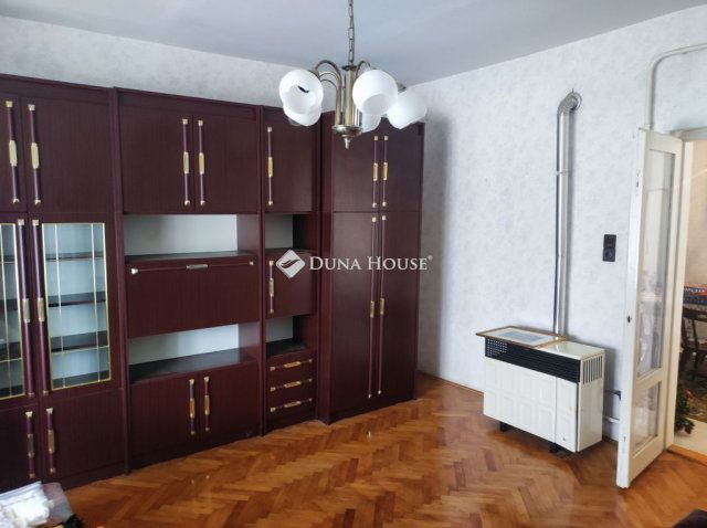 Eladó családi ház, Beremenden 16.99 M Ft, 2 szobás