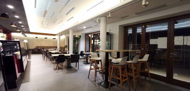 Eladó üzlethelyiség, Budapesten, III. kerületben 600 M Ft