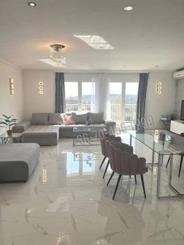 Eladó téglalakás, Budapesten, II. kerületben 235 M Ft