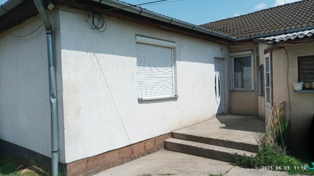 Eladó családi ház, Kemecsén, Deák Ferenc utcában 12.9 M Ft
