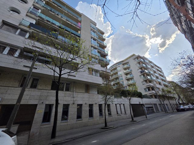 Eladó garázs, Budapesten, XIII. kerületben, Csata utcában