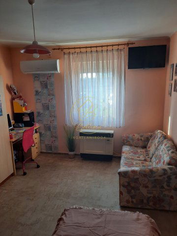 Eladó téglalakás, Pécsett 62.9 M Ft, 2 szobás