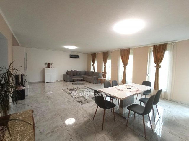 Eladó ikerház, Érden 113 M Ft, 5 szobás / költözzbe.hu