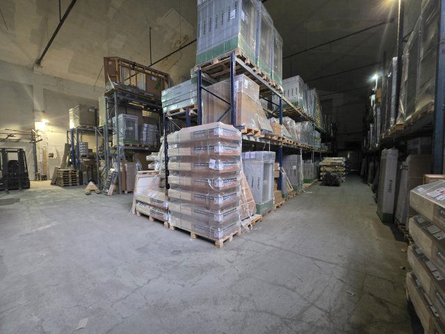 Eladó ipari ingatlan, Budapesten, XVII. kerületben, Cinkotai úton