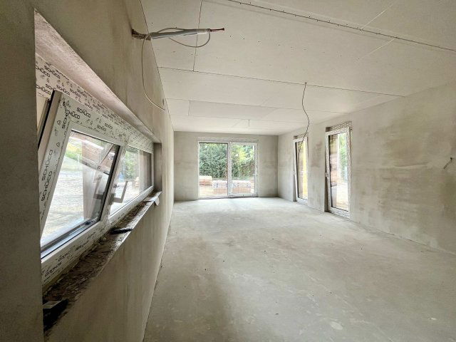 Eladó ikerház, Veresegyházon 146.8 M Ft, 5 szobás