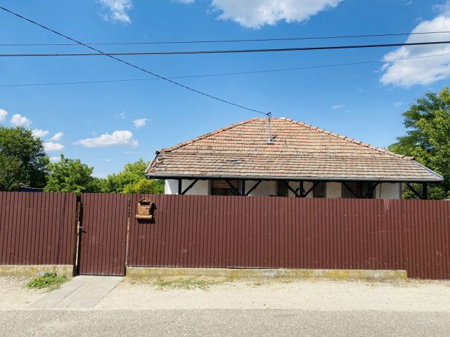Eladó családi ház, Pusztavacson 25.9 M Ft, 2+2 szobás