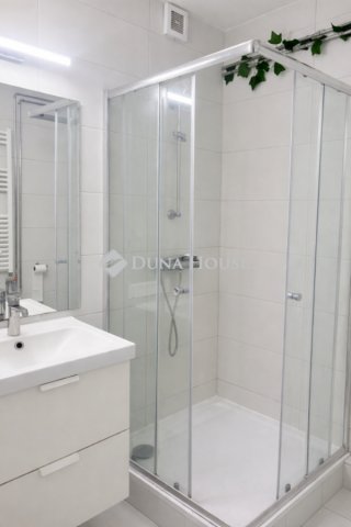 Eladó téglalakás, Szegeden 50.9 M Ft, 3 szobás