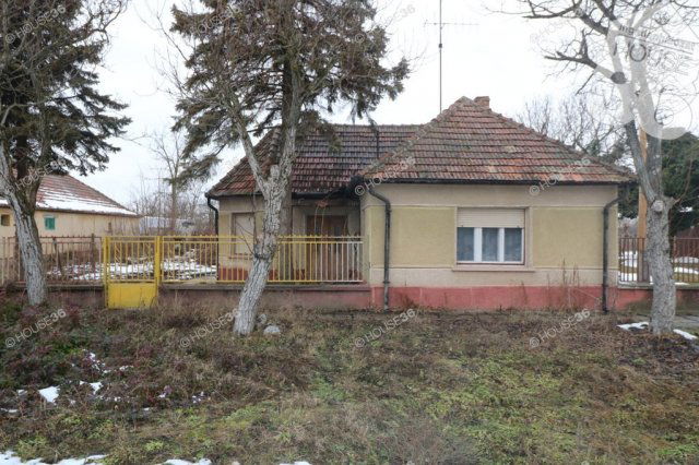 Eladó családi ház, Soltszentimrén 6.95 M Ft, 3 szobás