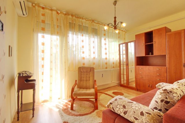 Kiadó téglalakás, albérlet, Debrecenben 220 E Ft / hó, 2 szobás