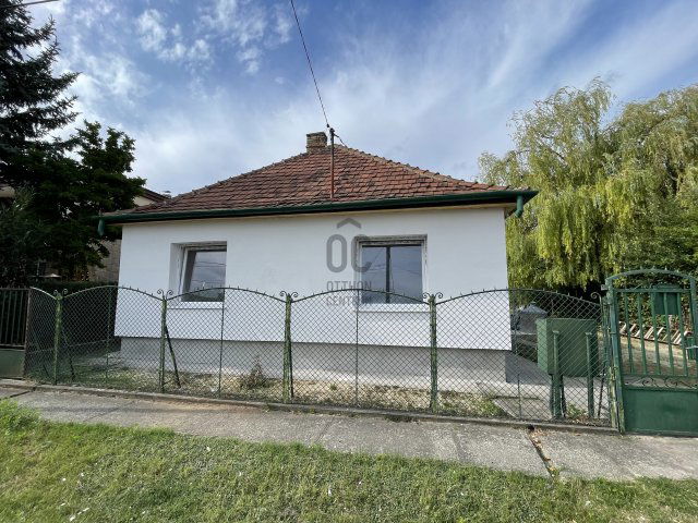 Eladó családi ház, Gyömrőn 69 M Ft, 4 szobás