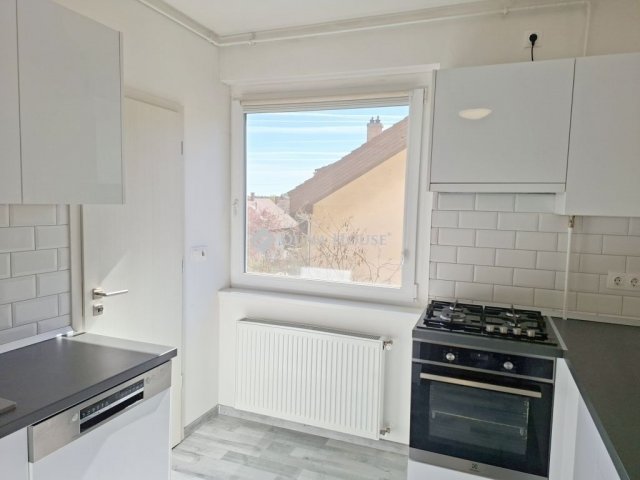 Eladó téglalakás, Budapesten, XVIII. kerületben 89.9 M Ft