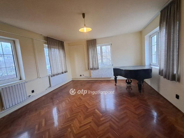 Eladó családi ház, Kunhegyesen 38 M Ft, 2+2 szobás